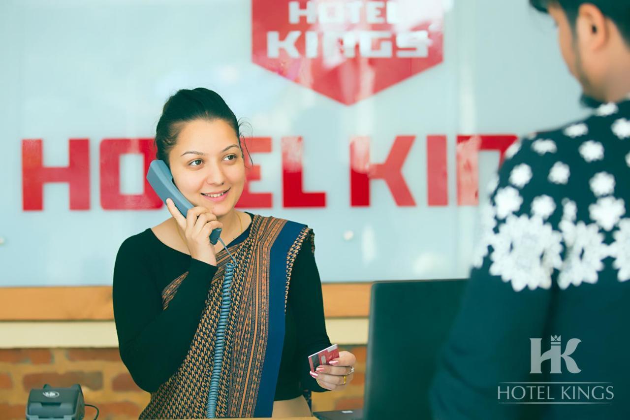 Hotel Kings بوكْرا المظهر الخارجي الصورة